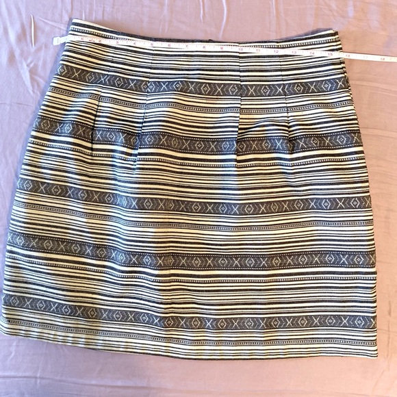 High Waisted Pleated Skirt ☝️ of a kind - Picture 5 of 6